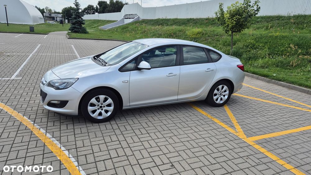 Opel Astra 1.4 T Active EU6 - 2