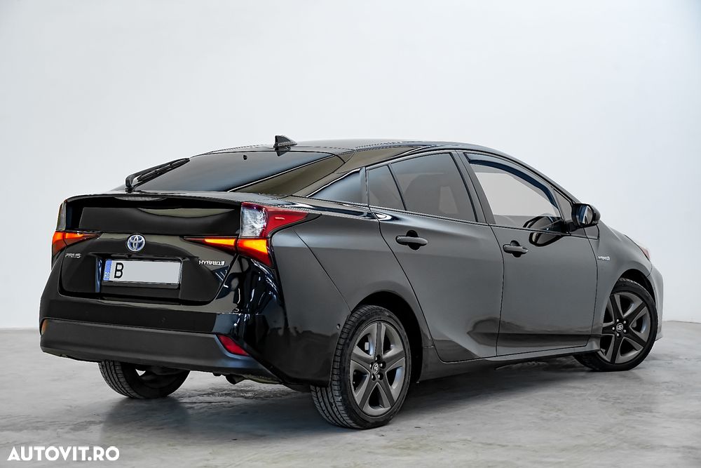 Toyota Prius 1.8 HSD Exclusive Plus - 10