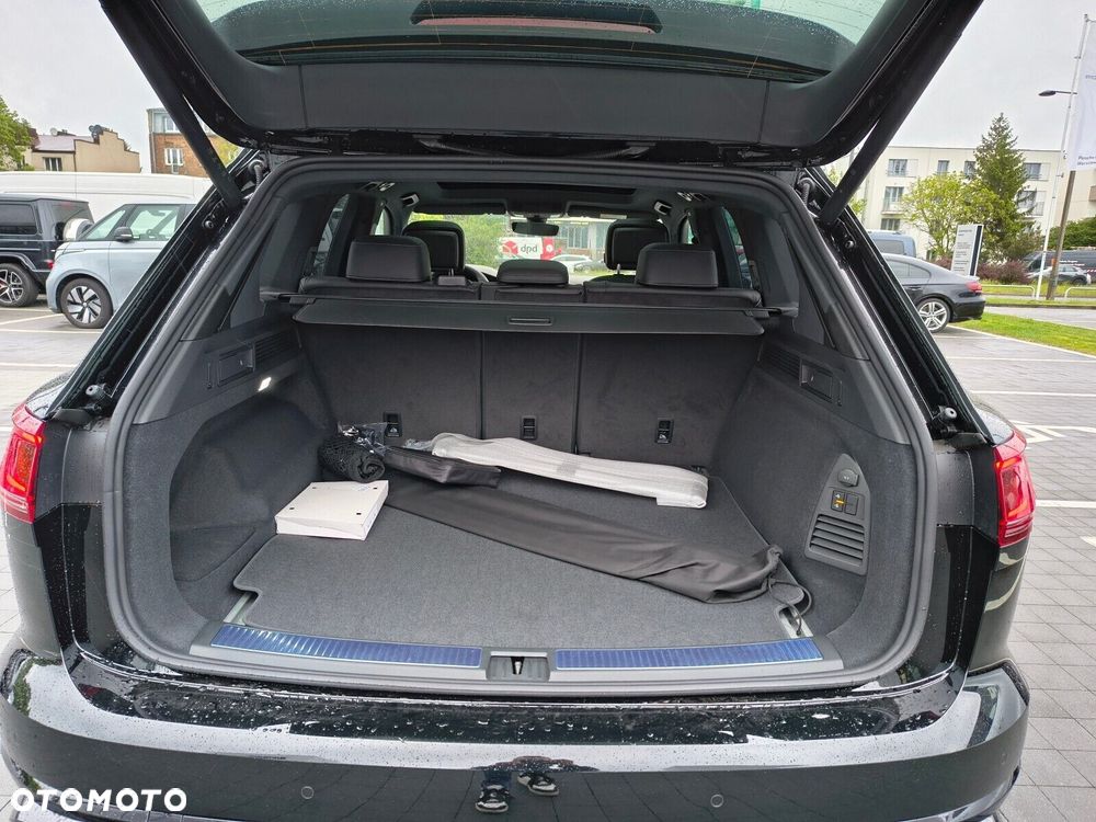 Volkswagen Touareg - 9