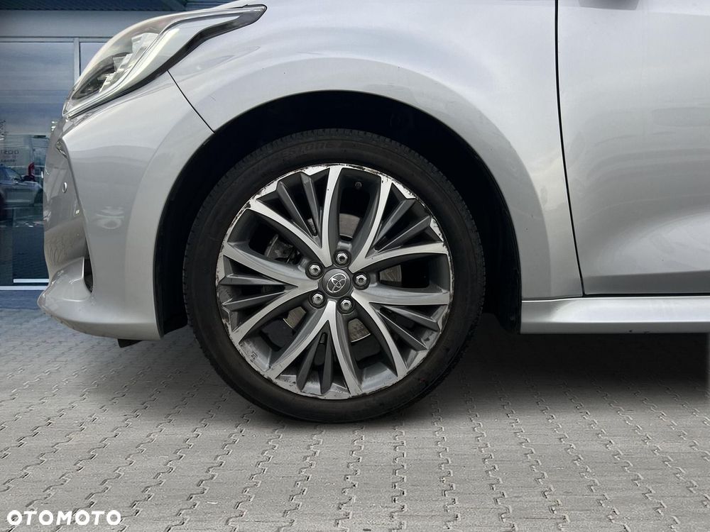 Toyota Yaris 1.5 Executive - 27