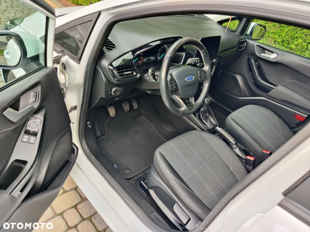 Ford Fiesta 1.1 S&S COOL&CONNECT - 13