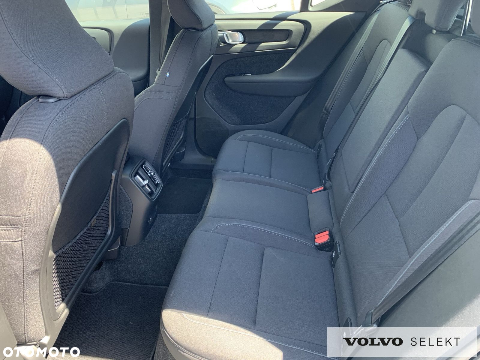 Volvo XC 40 - 21