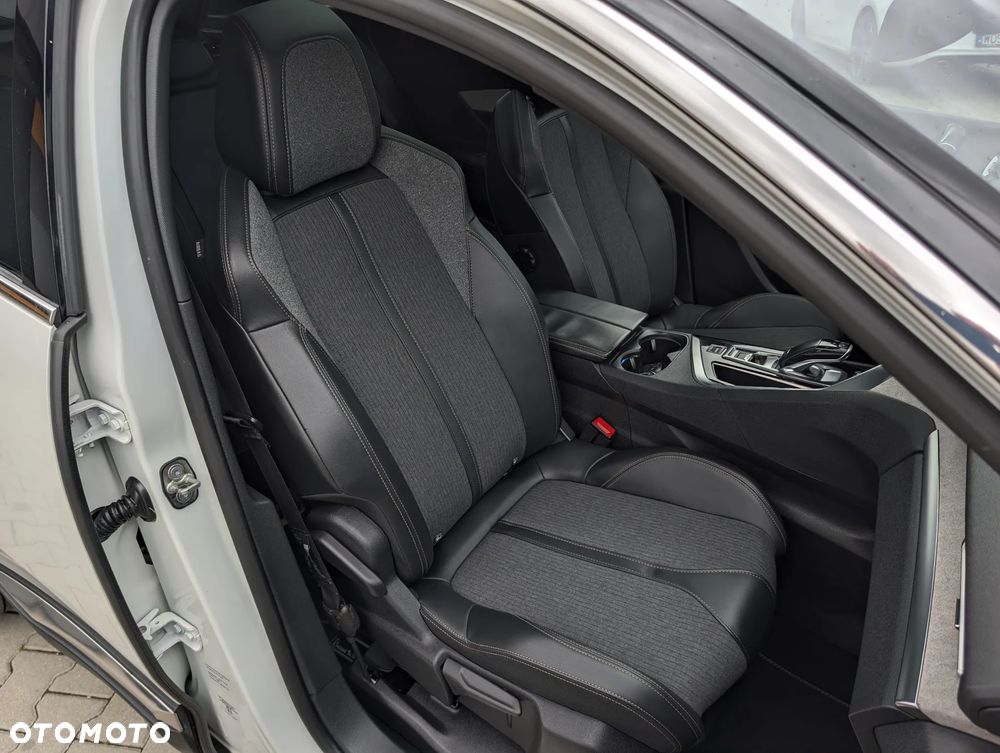 Peugeot 3008 2.0 BlueHDi GT S&S EAT8 - 37