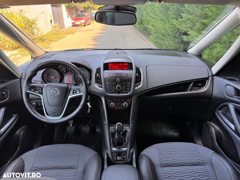 Opel Zafira 1.4 Start/Stop Cosmo - 3
