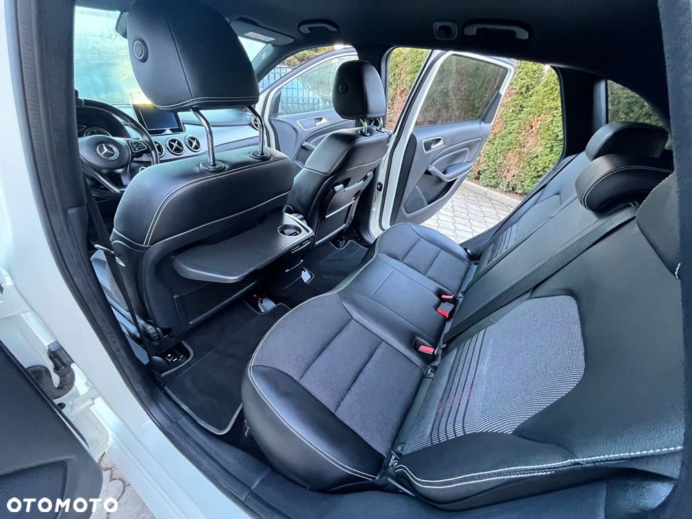 Mercedes-Benz Klasa B - 25