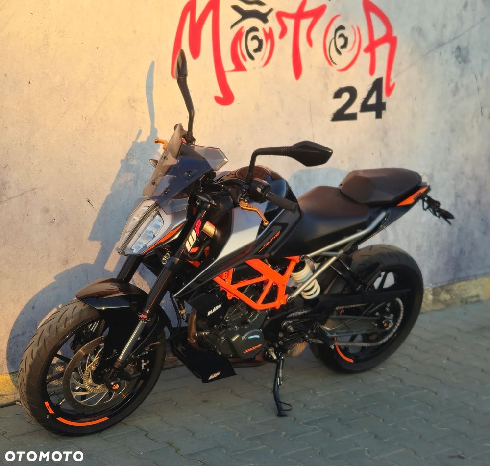KTM Duke - 4