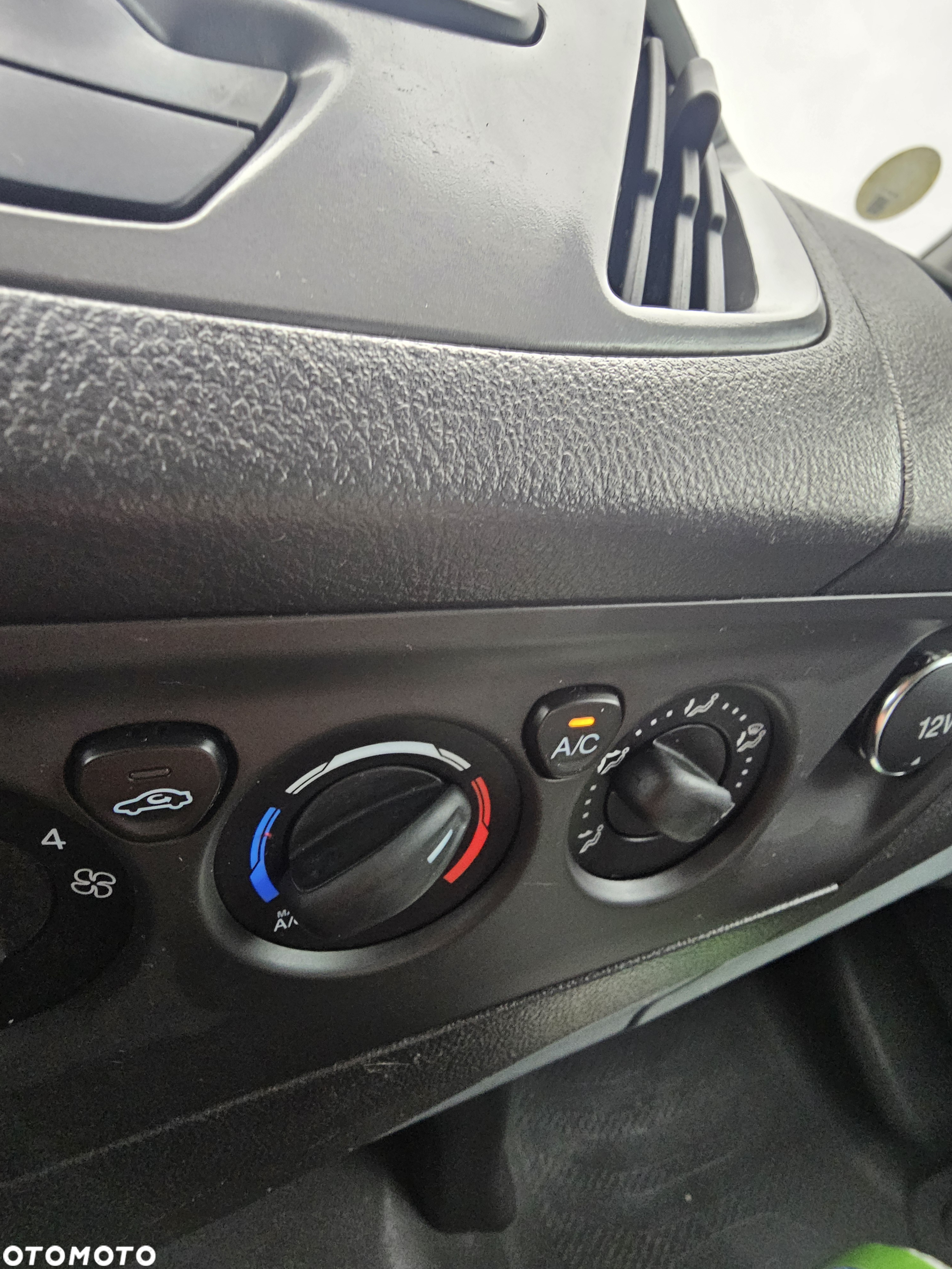 Ford Transit Custom - 9