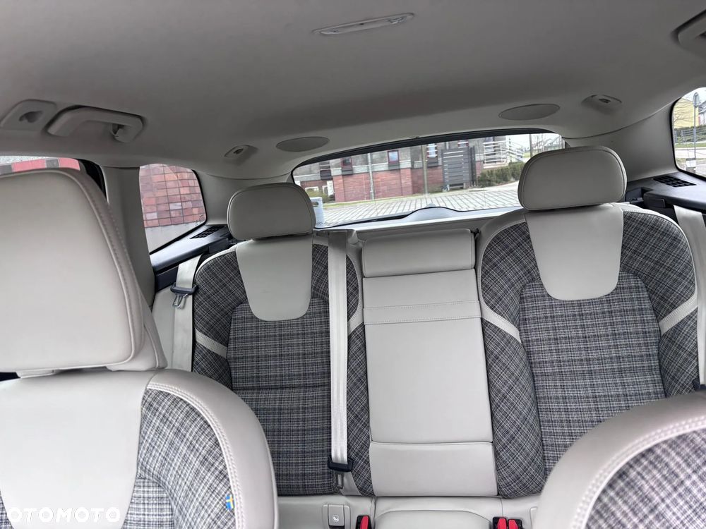 Volvo XC 60 - 18