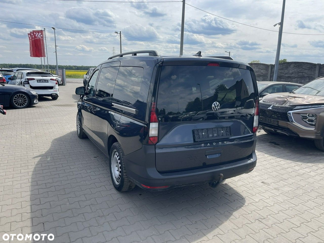 Volkswagen Caddy 2.0 TDI (7-Si.) Maxi Family - 4