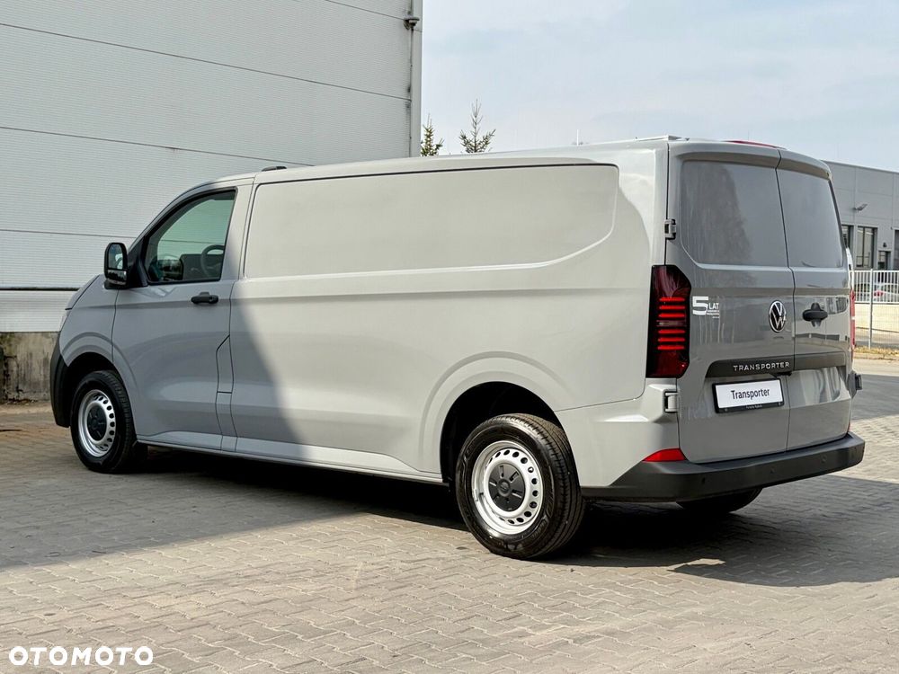 Volkswagen Transporter Furgon silnik: 2,0 l TDI 150 KM / skrzynia biegów: 6-biegowa manualna rozstaw osi: 3500 mm - 18