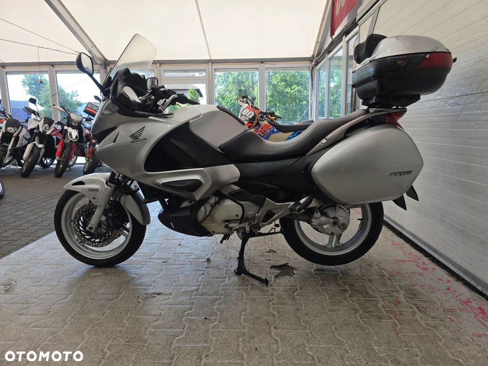 Honda NTV - 17