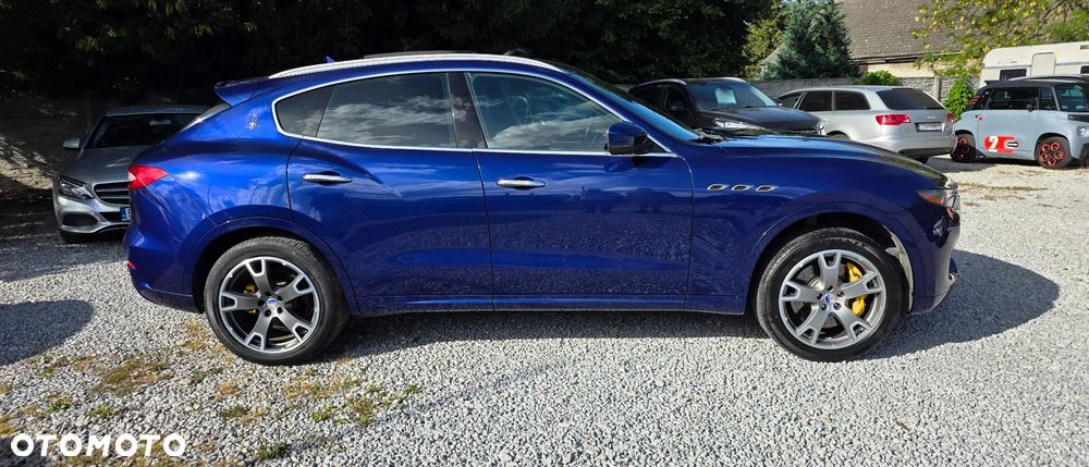 Maserati Levante - 4