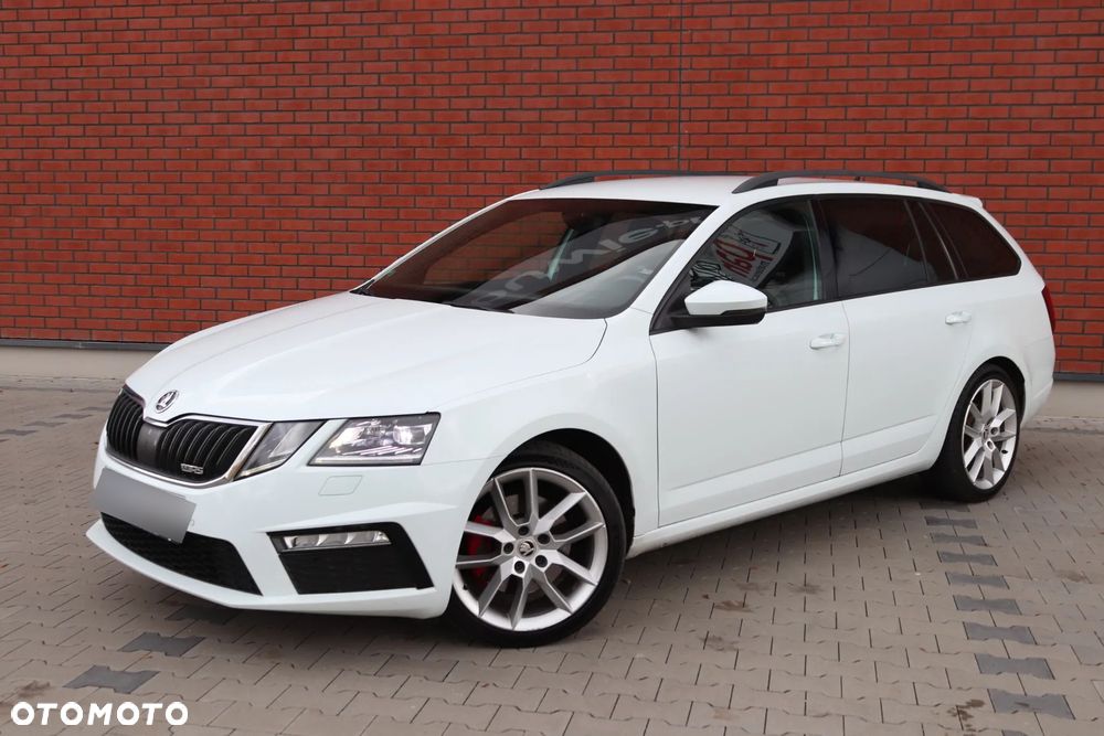 Skoda Octavia 2.0 TDI (Green tec) 4x4 DSG RS - 10