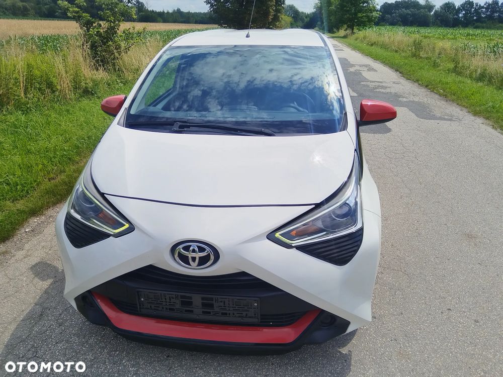 Toyota Aygo 1.0 VVT-i Color Edition - 2