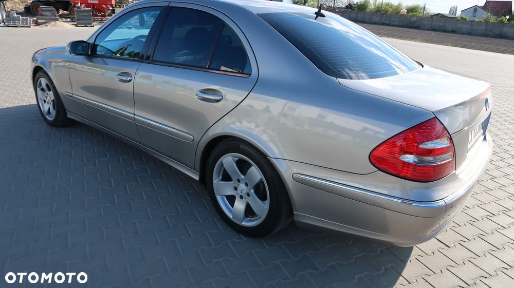 Mercedes-Benz Klasa E - 2
