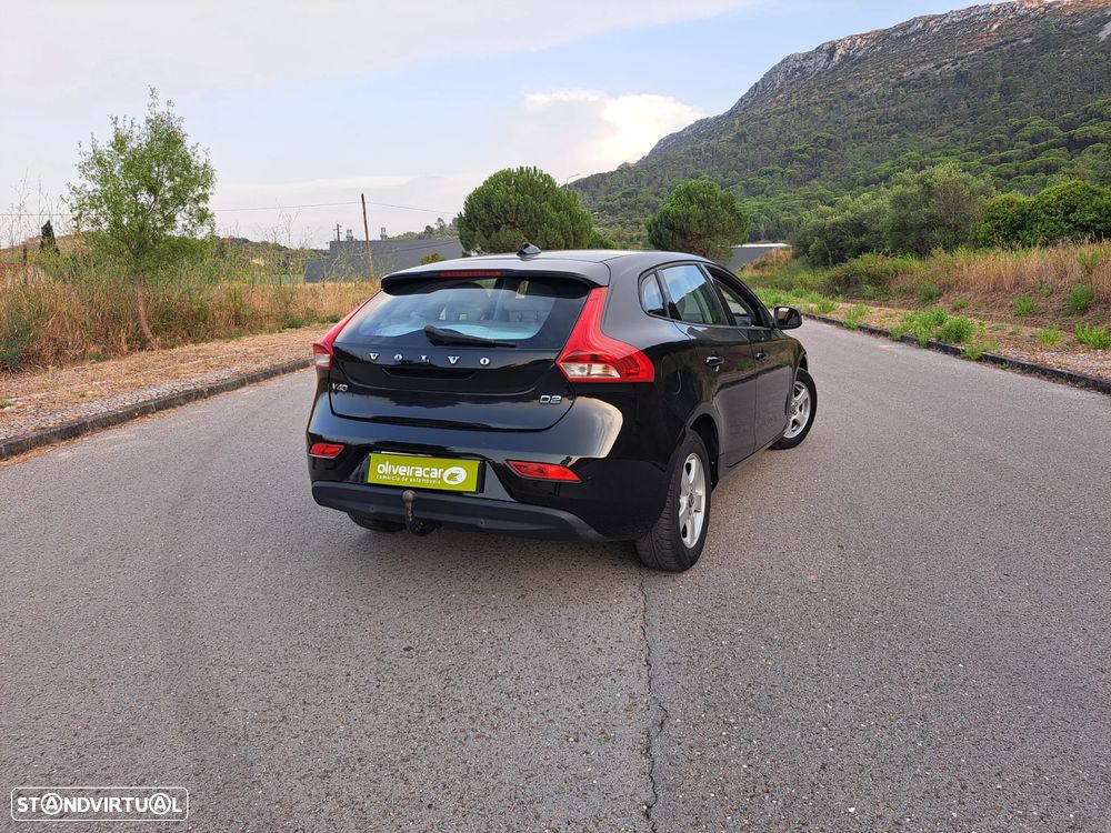 Volvo V40 D2 - 4
