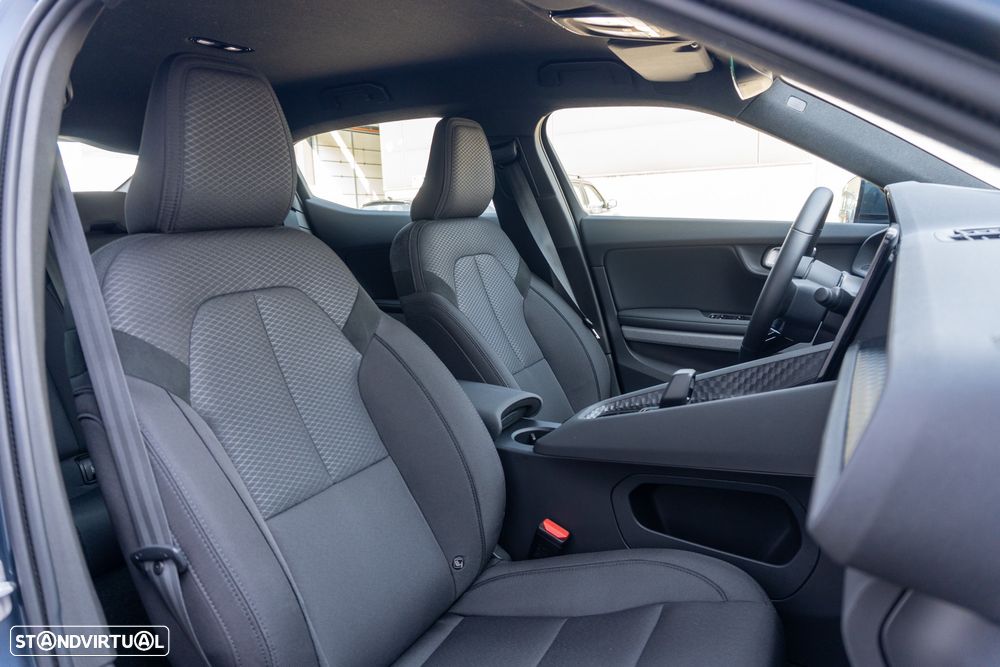 Polestar 2 Single Motor 69kWh - 32