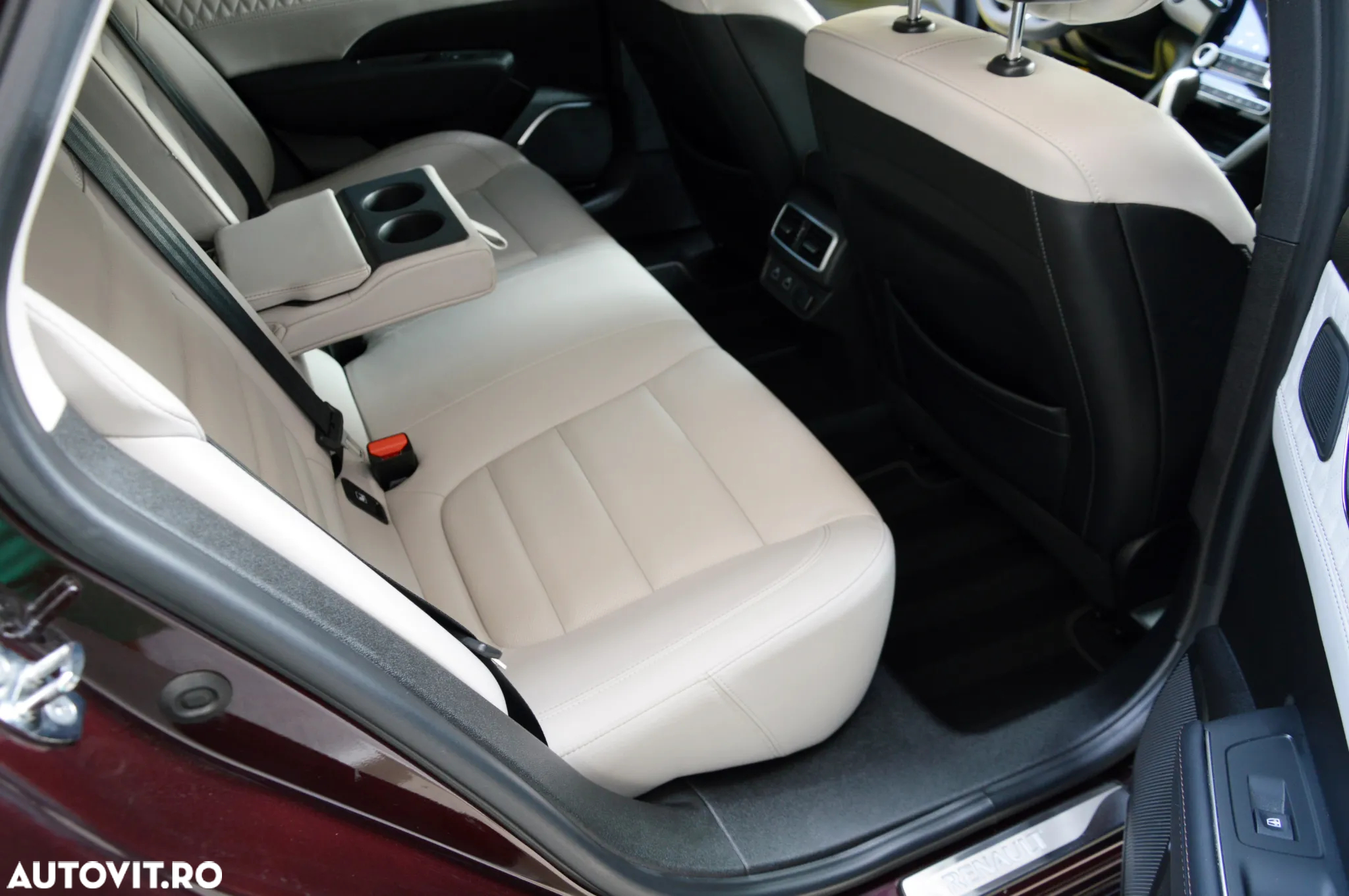 Renault Talisman Grandtour TCe 160 EDC GPF INITIALE PARIS - 23