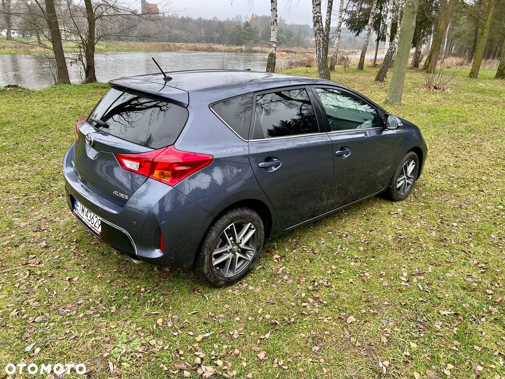 Toyota Auris 1.6 Valvematic Multidrive S Executive - 7