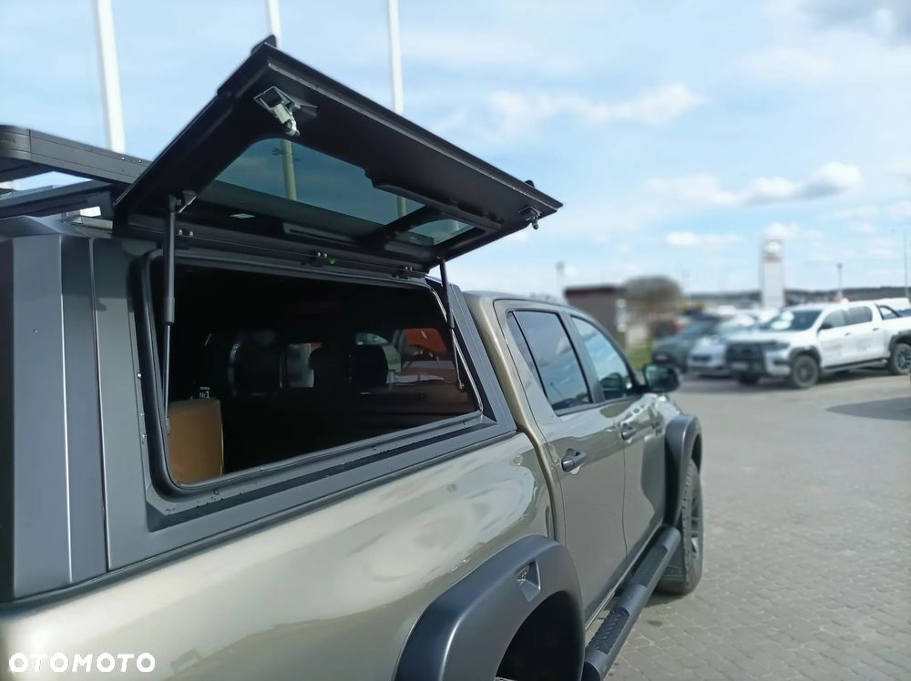 Toyota Hilux 2.8 D-4D mHEV Double Cab Invincible 4x4 - 31