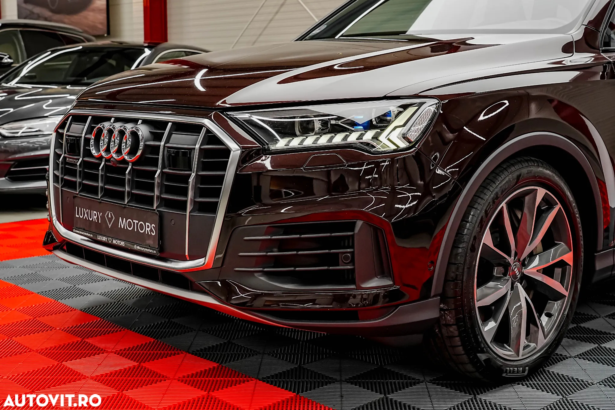 Audi Q7 55 TFSI e quattro Tiptronic PHEV S Line - 17