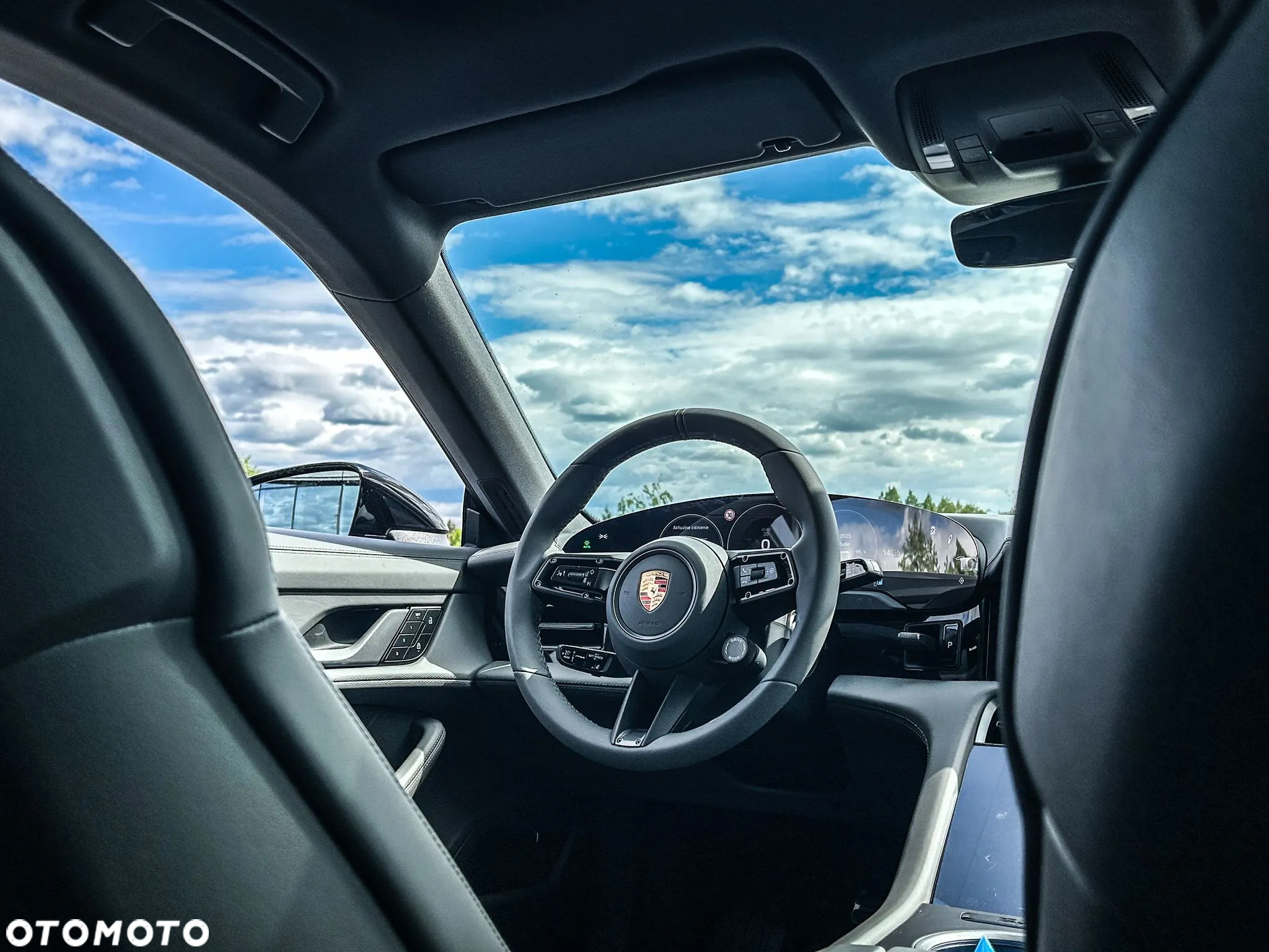 Porsche Taycan 89kWh 4 - 13
