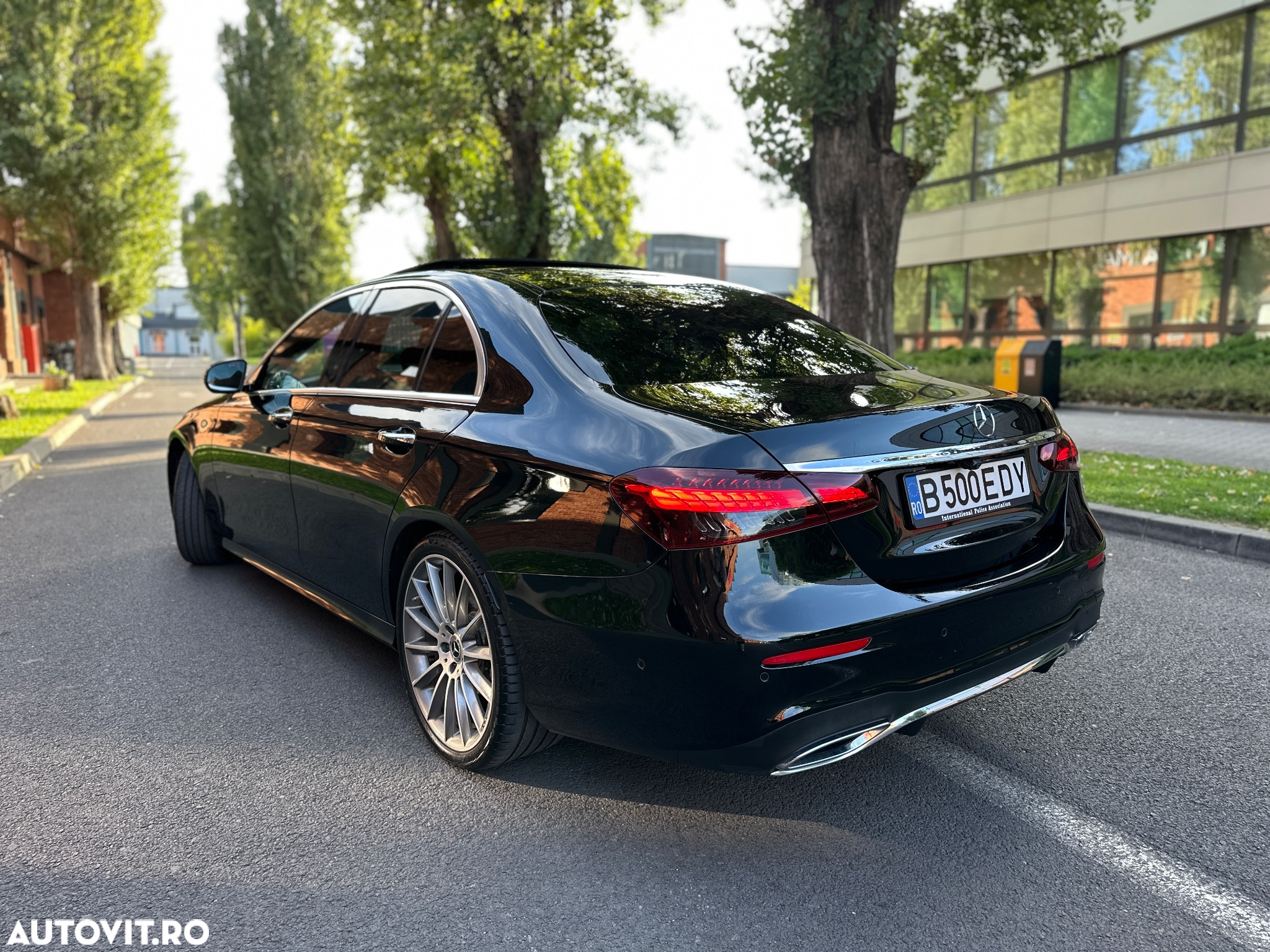 Mercedes-Benz E 220 d Aut. - 20