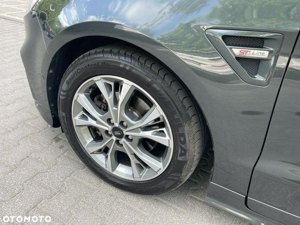 Ford S-Max - 14