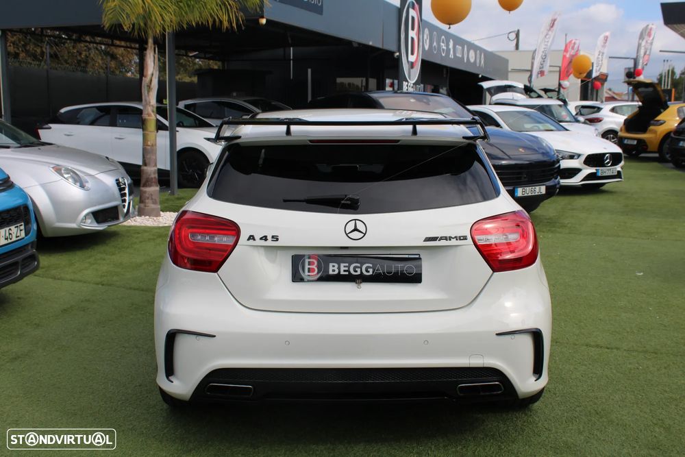 Mercedes-Benz A 45 AMG 4-Matic - 9