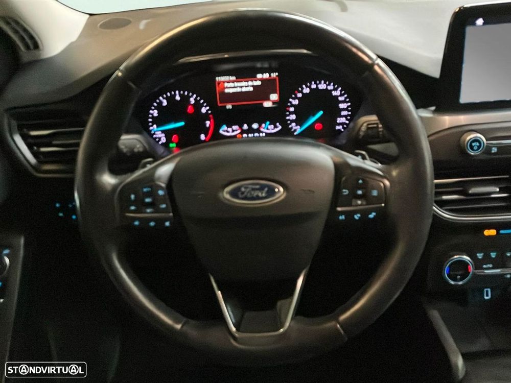 Ford Focus 1.0 EcoBoost Active Aut. - 11