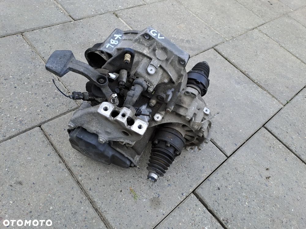 Audi Volkswagen 1.9 TDi 105KM silnik kod BLS z DPF - 12