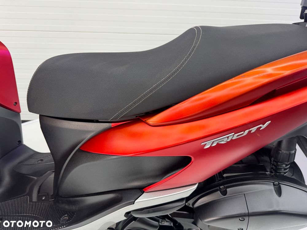 Yamaha Tricity - 13