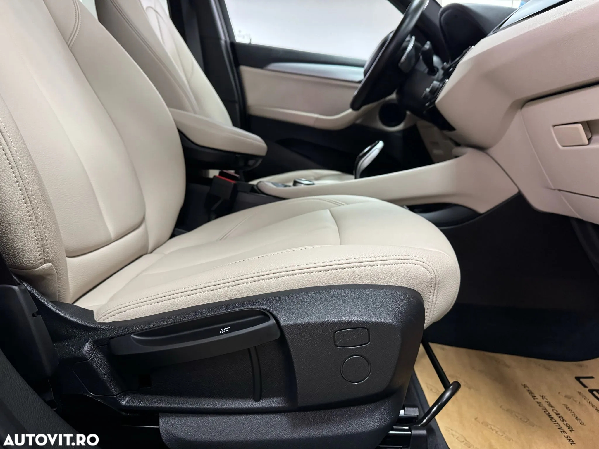 BMW X1 xDrive20d Aut. Advantage - 18
