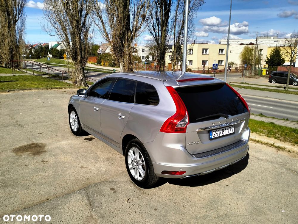 Volvo XC 60 T5 Geartronic Kinetic - 8