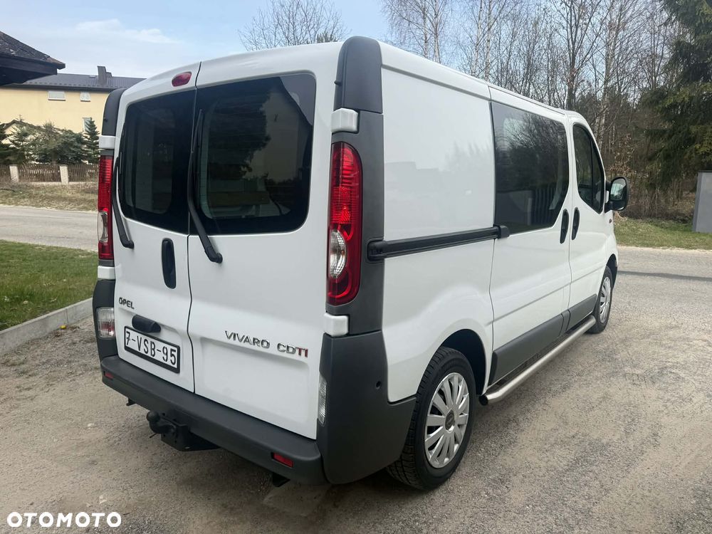 Opel Vivaro - 4