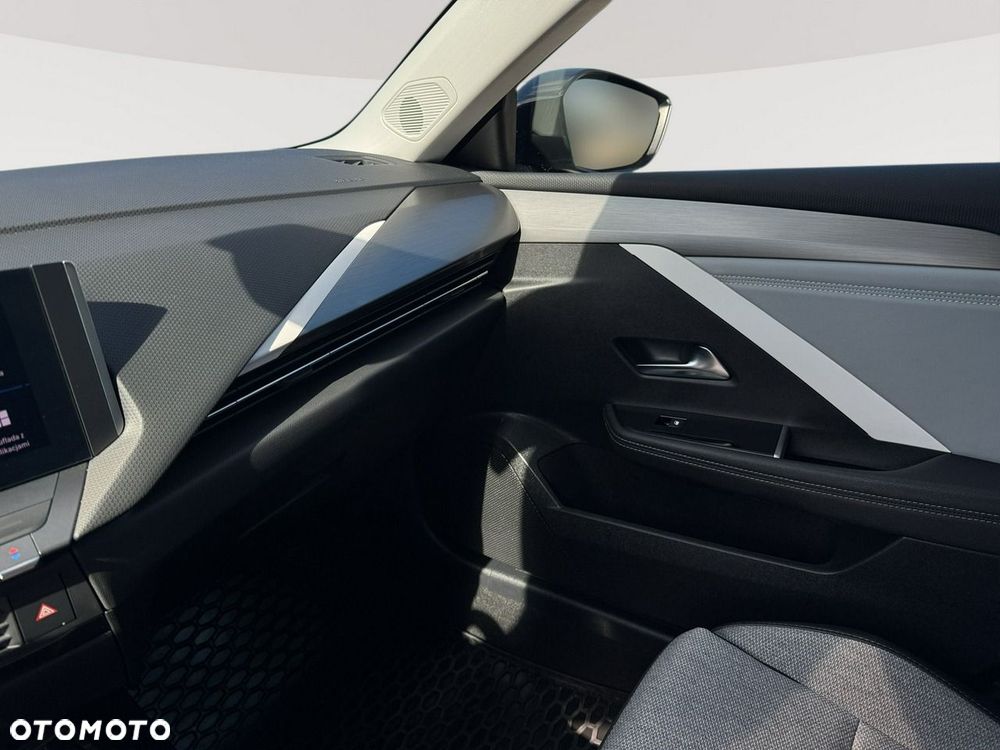 Opel Astra - 25