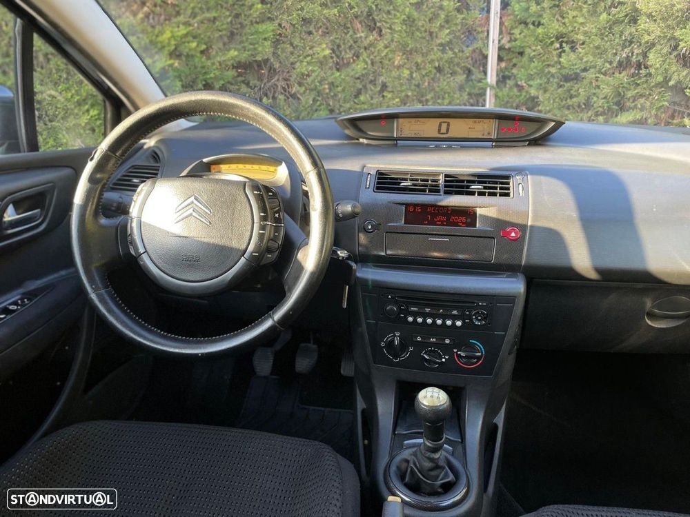 Citroën C4 1.6 HDi 110 VTR Pack - 5