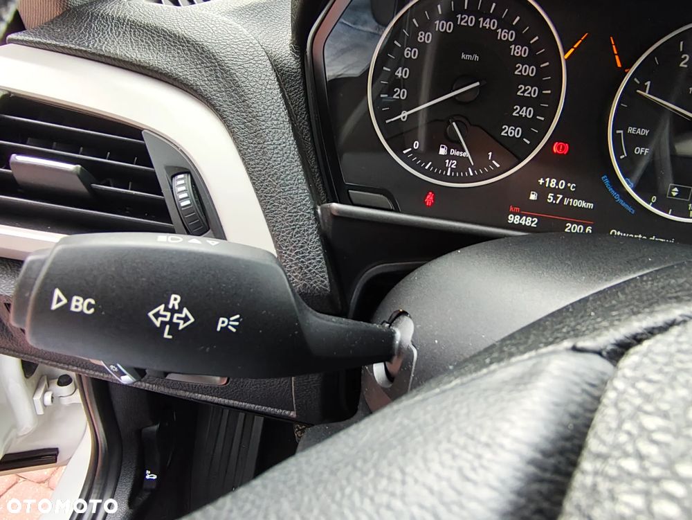 BMW Seria 1 118d xDrive Edition Metropolitan - 13