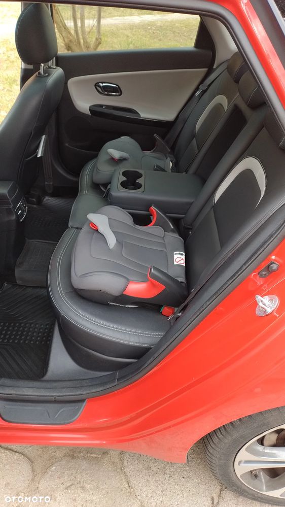 Kia Ceed 1.6 GDI Platinum Edition - 6