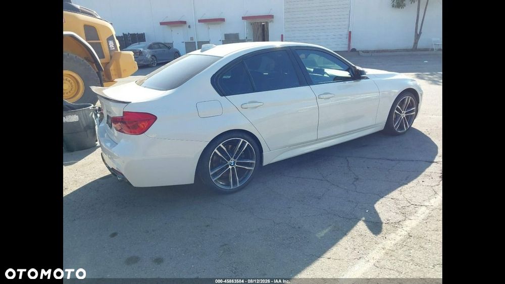 BMW Seria 3 340i M Sport - 4