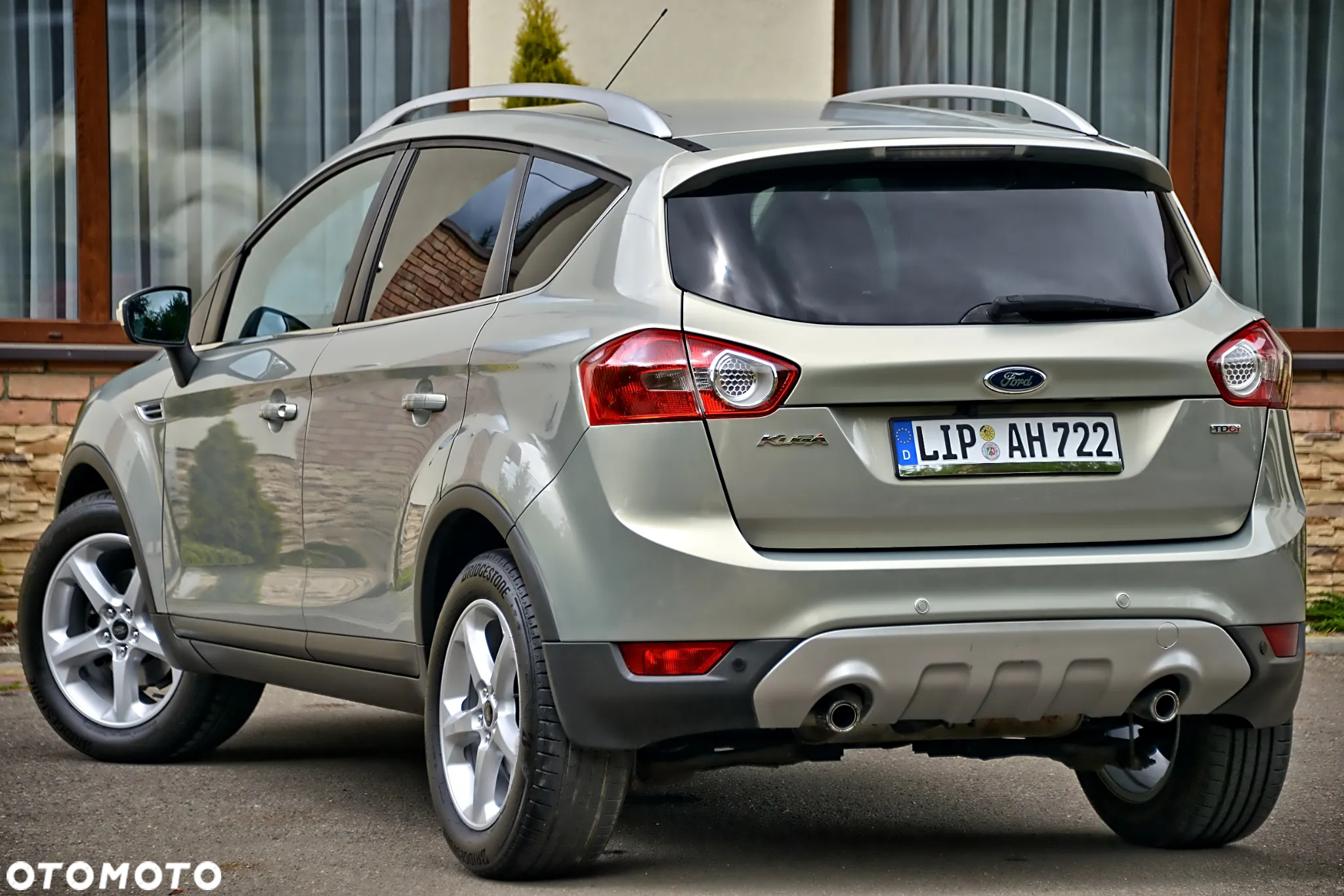 Ford Kuga 2.0 TDCi 4x4 Titanium - 17