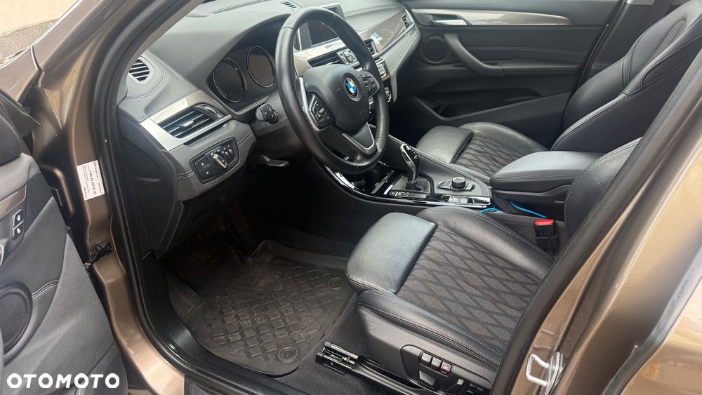 BMW X1 sDrive18i Business Edition - 13