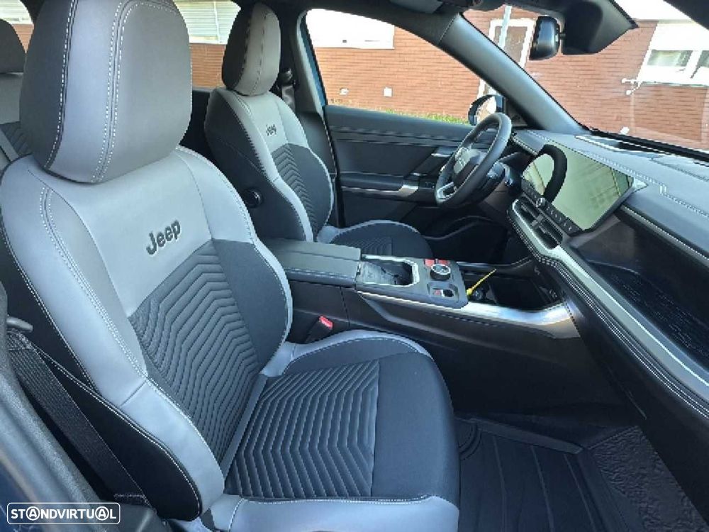 Jeep Compass - 14