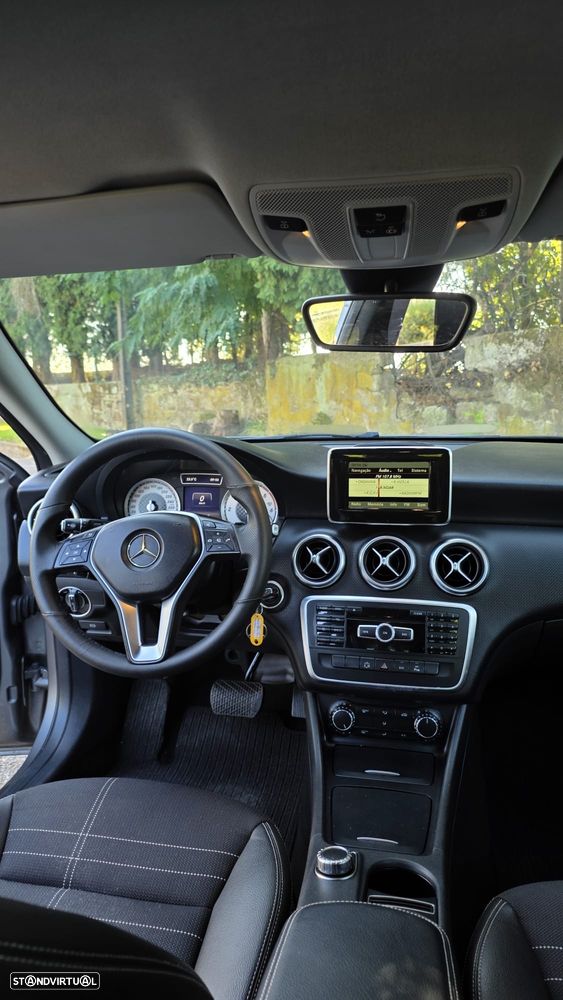 Mercedes-Benz A 200 CDI Avantgarde Automatic - 12