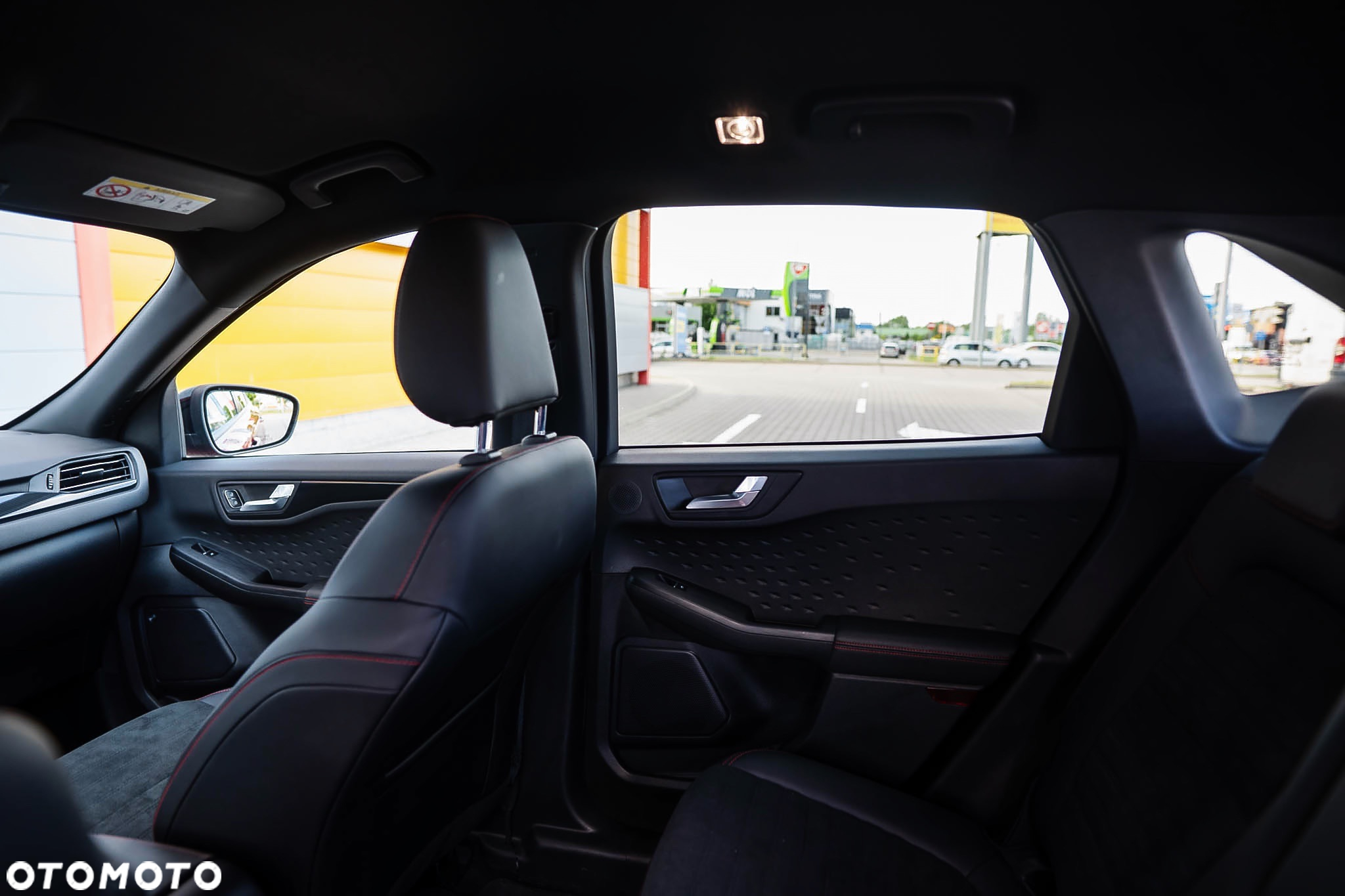 Ford Kuga 2.5 FHEV AWD ST-Line - 37