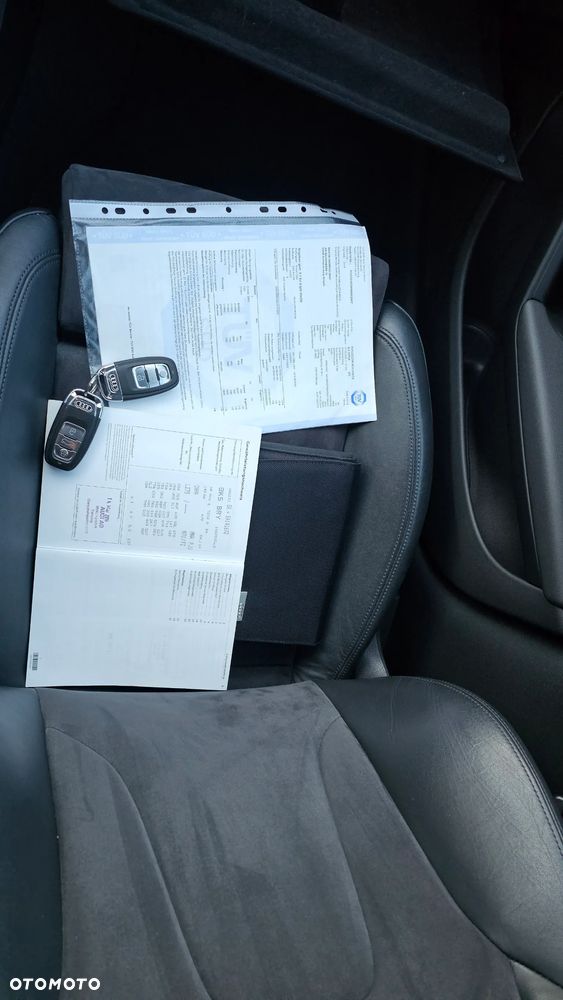 Audi A4 Avant 2.0 TDI DPF clean diesel quattro S tronic S line Sportpaket - 20