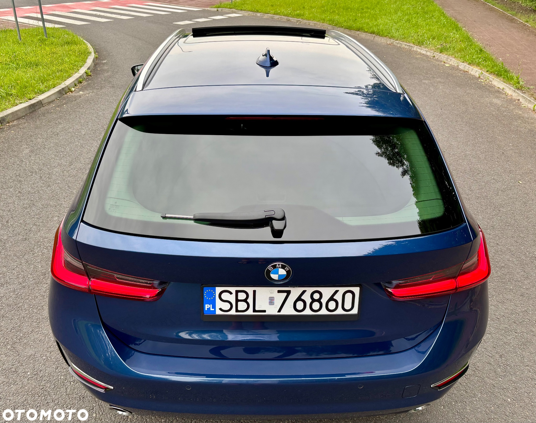 BMW Seria 3 320d Luxury Line sport - 12