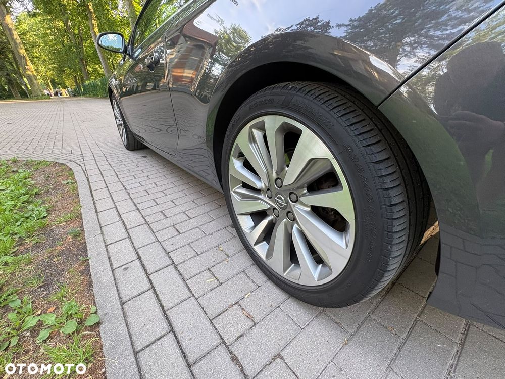 Opel Cascada 1.4 T Cosmo S&S - 9