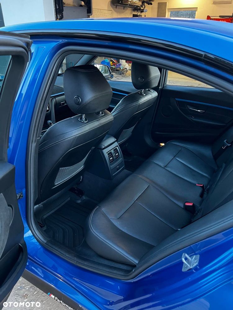 BMW Seria 3 330i M Sport Shadow sport - 13