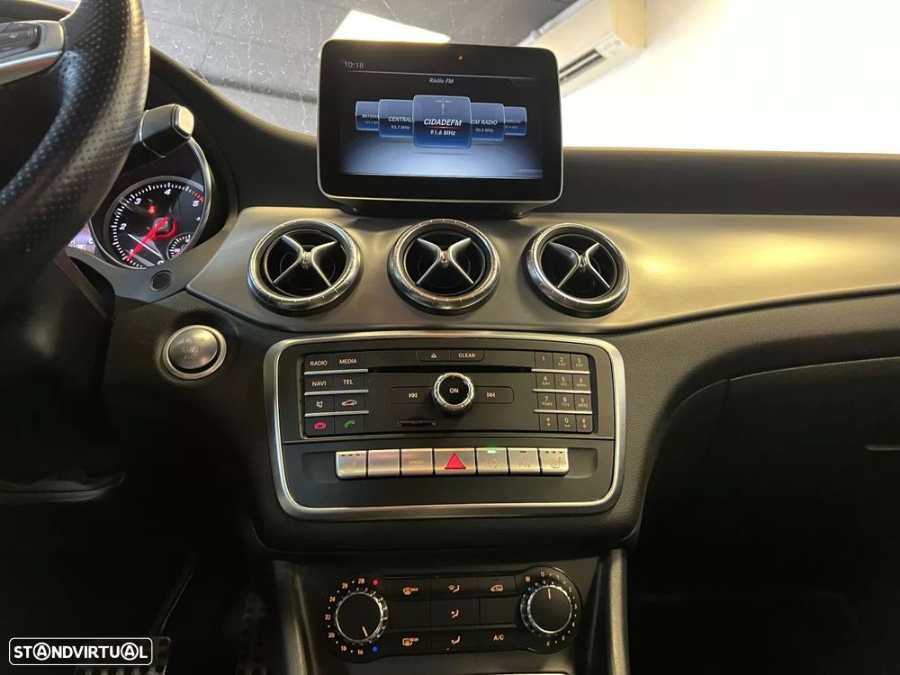 Mercedes-Benz CLA 180 d AMG Line Aut. - 39
